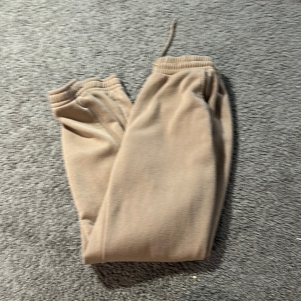 sweatpants